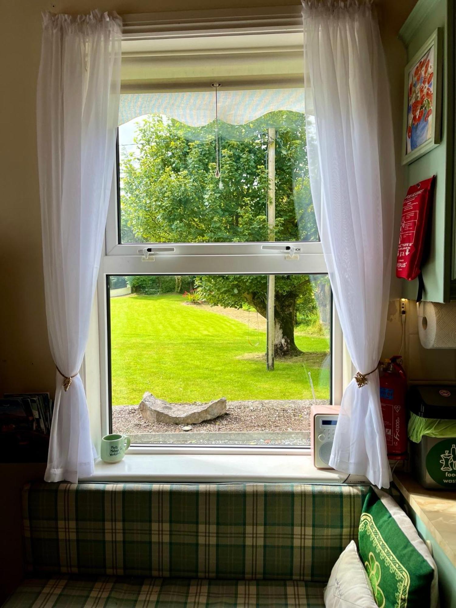 Birch Tree Cottage เวสต์พอร์ต ภายนอก รูปภาพ